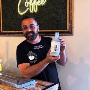 Da oggi SKY GIN potrai trovarlo al @bar_della_piaz